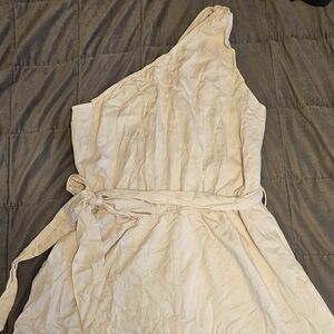 Zesica Creme colored Romper